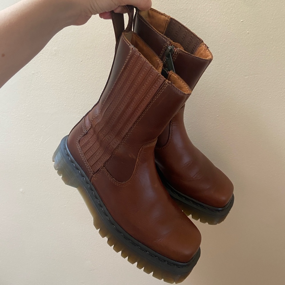 dr martens amaayah lo leather boots